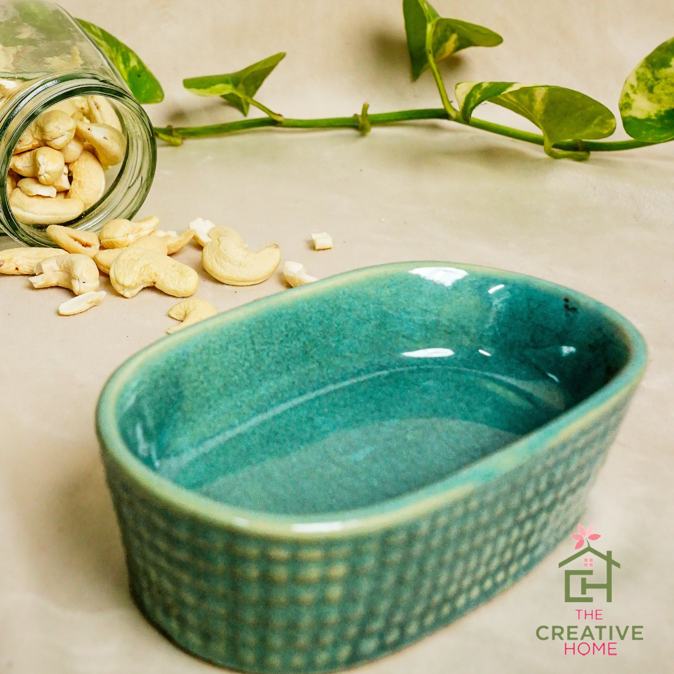 Oval Aura Cuisine - Deep Jungle